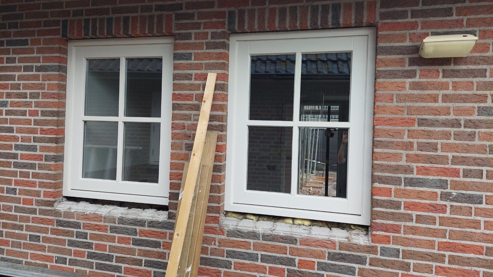 2 kozijnen, Doe-het-zelf en Verbouw, Kozijnen en Schuifpuien, Raamkozijn, Zo goed als nieuw, Hout, Ophalen