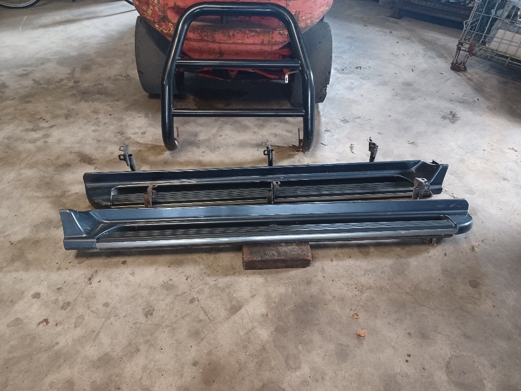 mitsubisch sport pajero bullbar sidebar, Ophalen of Verzenden, Gebruikt
