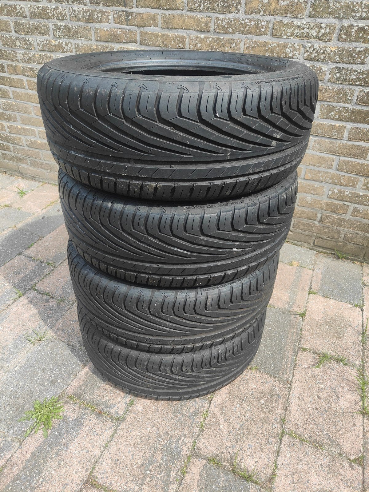 4x Uniroyal rainsport 3 205/55 R15 88V zomerbanden, Ophalen, Gebruikt, 15 inch, 205 mm