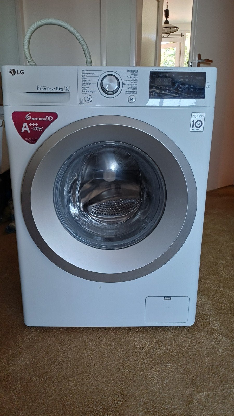LG Wasmachine 9kg- Goede staat, Witgoed en Apparatuur, Wasmachines, Ophalen, 1200 tot 1600 toeren, Gebruikt, 8 tot 10 kg
