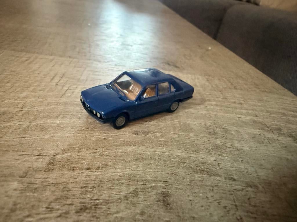 Herpa BMW 528i modelauto - Made in W. Germany, Ophalen of Verzenden, Gebruikt, Auto