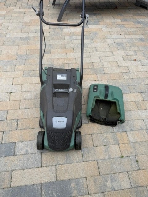 Bosch grasmaaier, Tuin en Terras, Ophalen, Gebruikt, Elektrische grasmaaier, Opvangzak