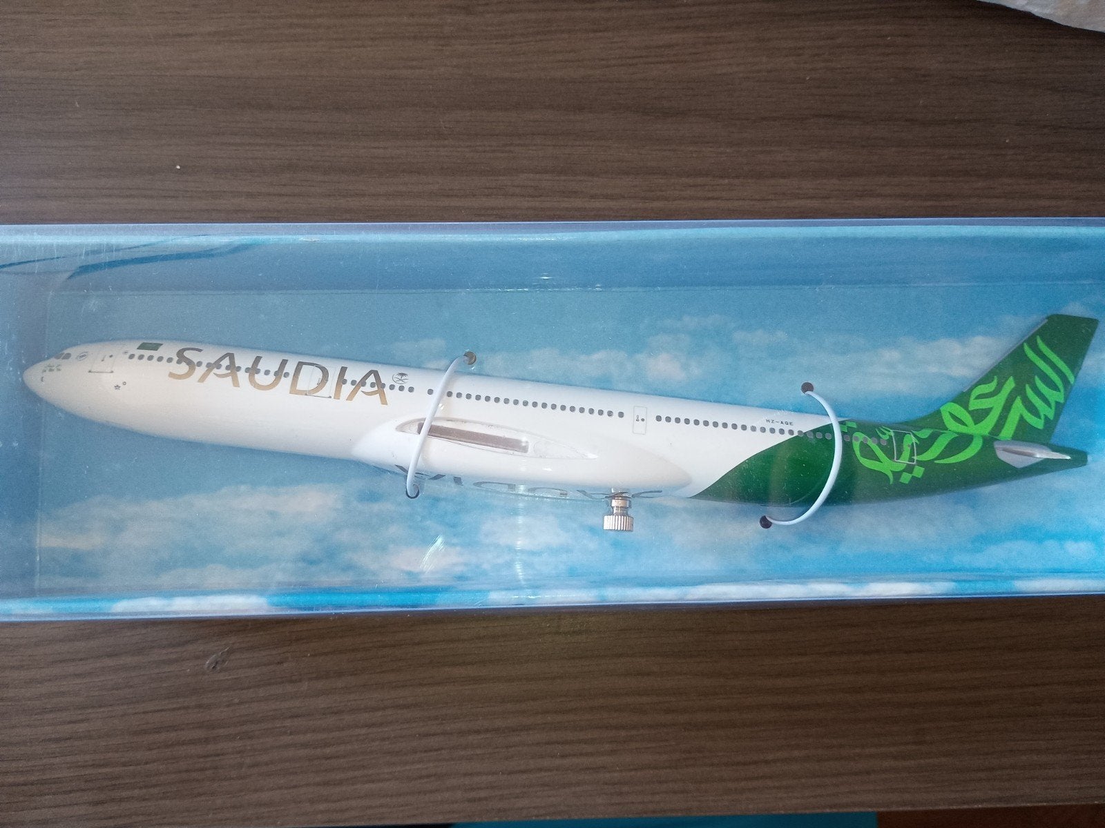 Airbus a330 saudia 1:200 lupa, Ophalen of Verzenden, Nieuw, Schaalmodel