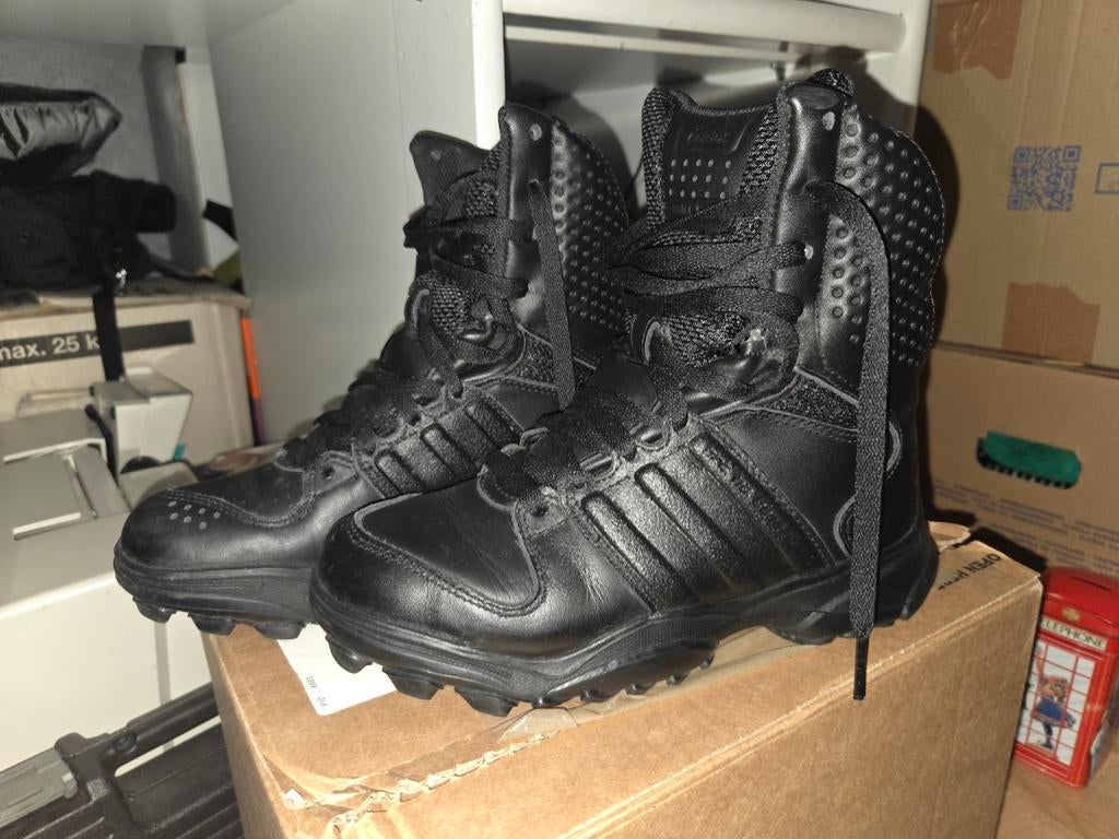 Adidas GSG-9.2 - maat 36,5, Kleding | Dames, Schoenen, Zo goed als nieuw, Zwart, Ophalen of Verzenden