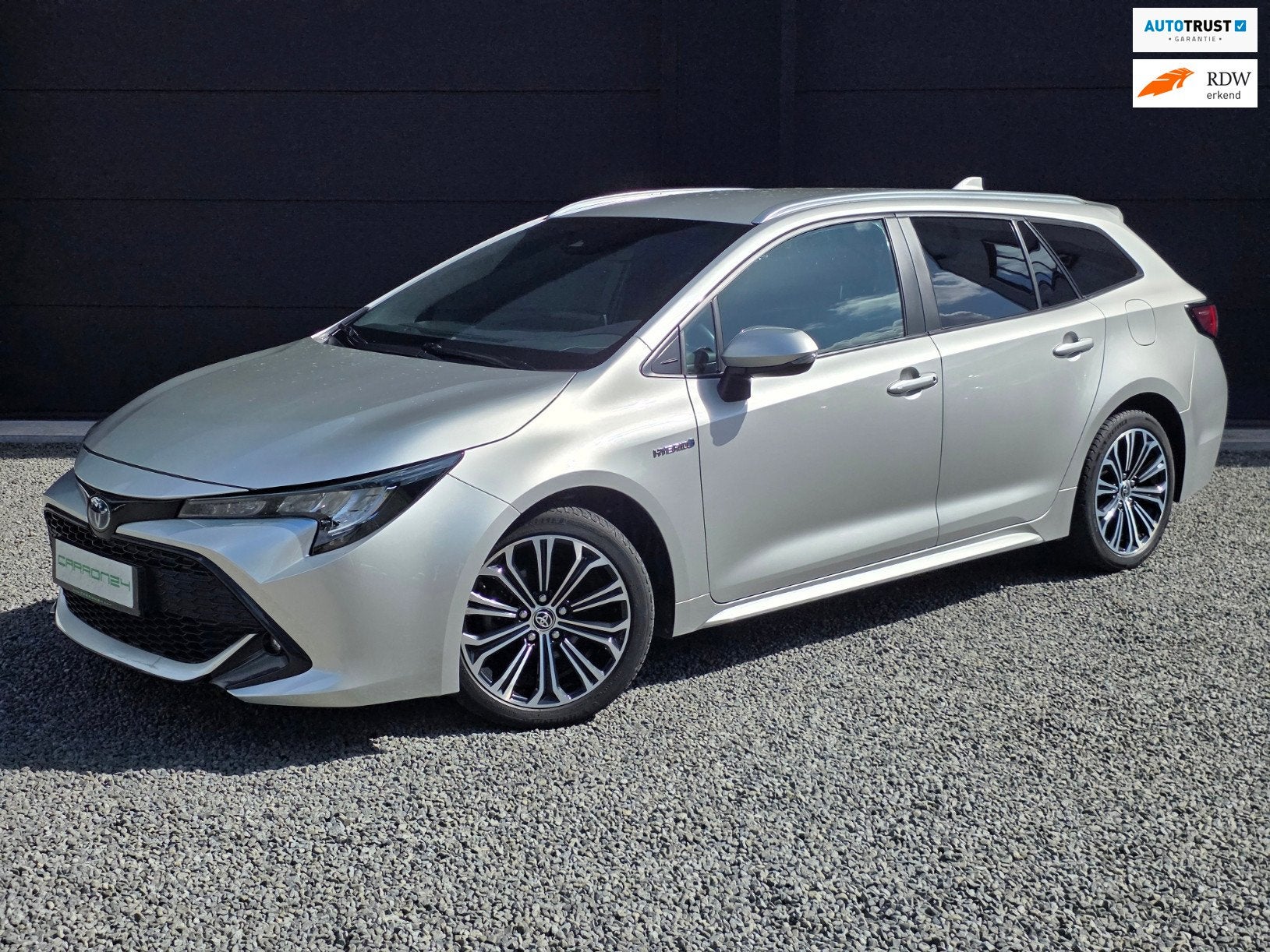 Toyota Corolla Touring Sports 1.8 Hybrid Dynamic |, Auto's, Gebruikt, 4 cilinders, Corolla, 98 pk