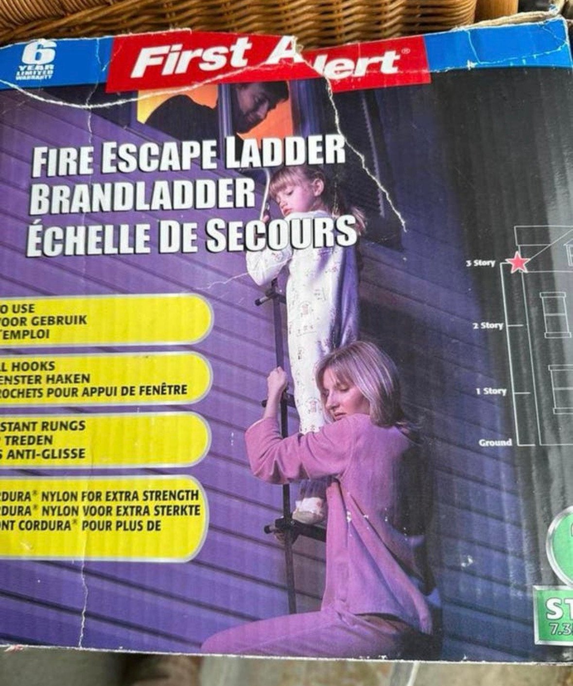 Nieuwe nood Brandladder let op! 7,5 meter!, Nieuw, Ophalen of Verzenden, Ladder, Opvouwbaar of Inschuifbaar