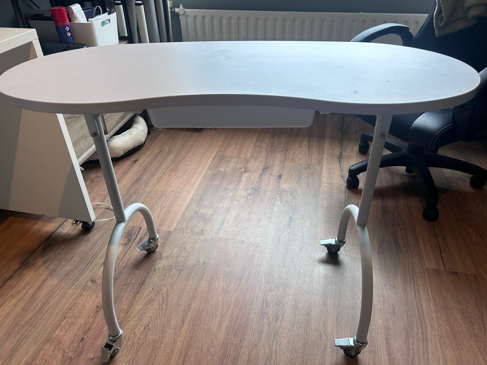 Klapbare nageltafel met lade en wieltjes, Ophalen, Gebruikt, 100 tot 150 cm