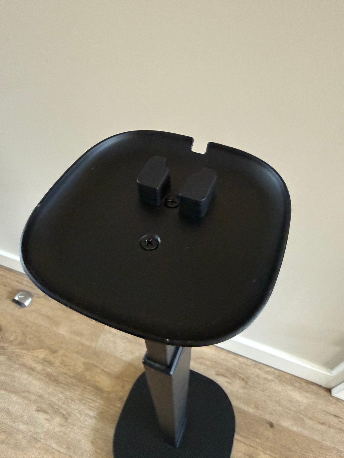 Foto 6 van Twee stuks speakerstandaard Sonos One/ One SL - verstelbaar