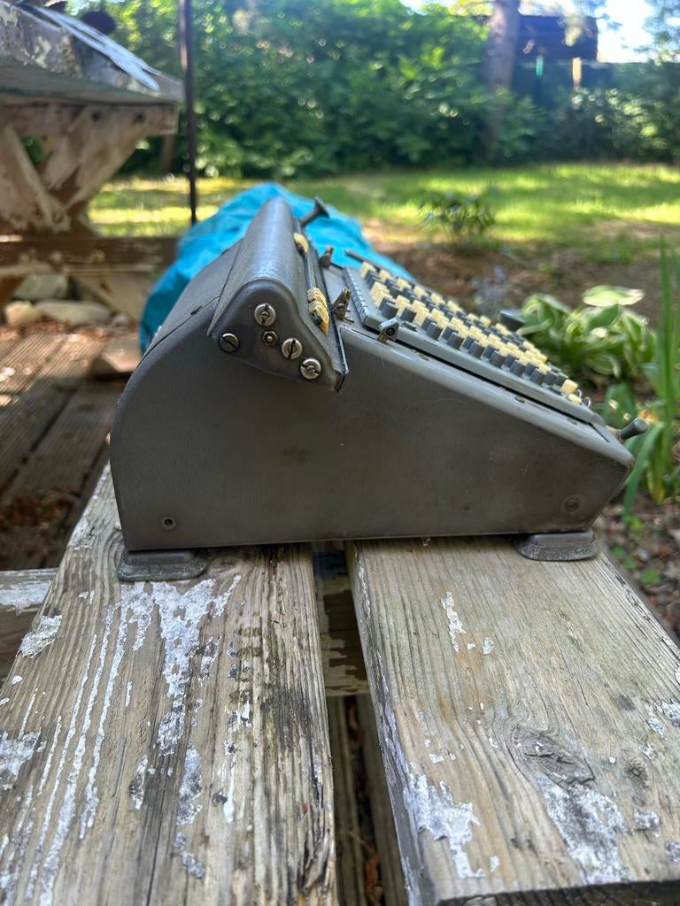 Monroe antieke rekenmachine, Ophalen of Verzenden, Gebruikt