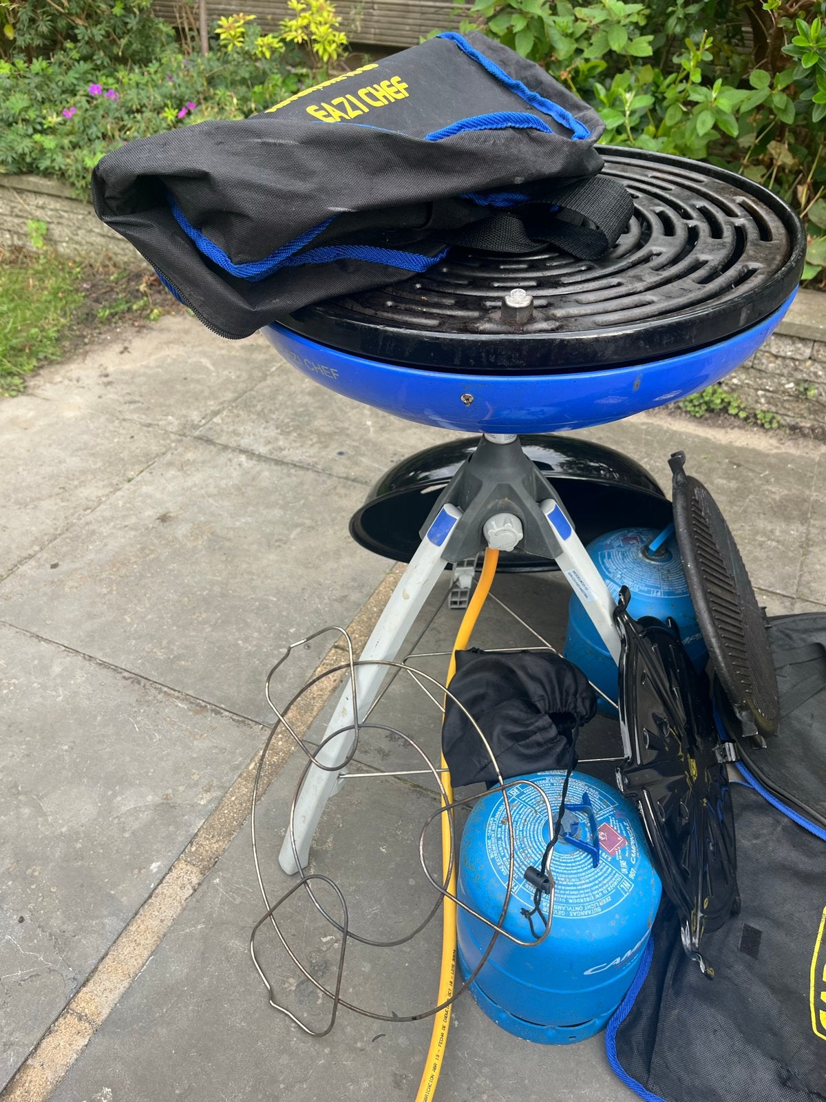 Cadac Eazi Chef BBQ met accessoires en gasflessen, Ophalen, Gebruikt