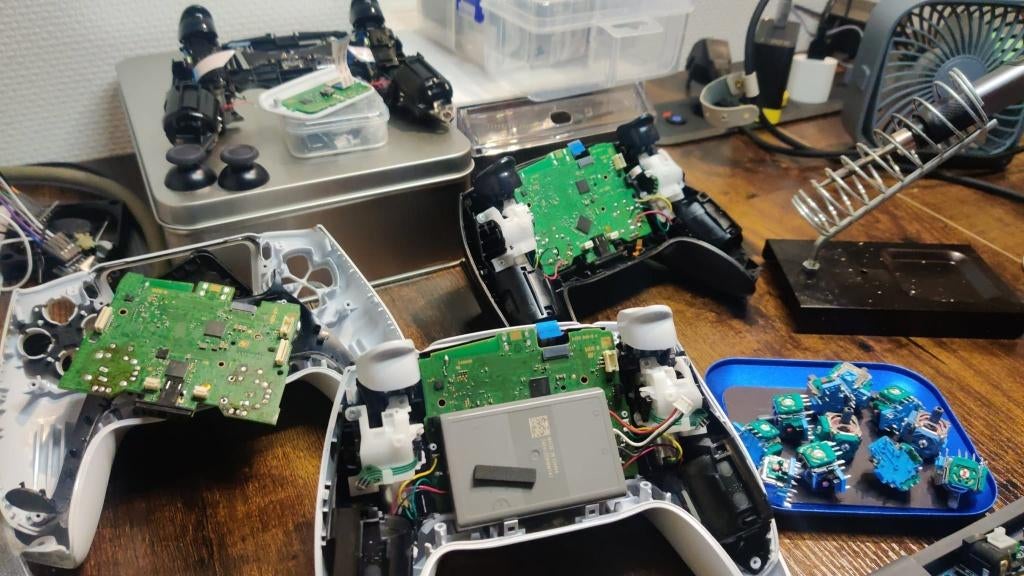PS5/Xbox/switch Stickdrift REPARATIE/UPGRADE (TMR), Verzenden, Refurbished, Sony