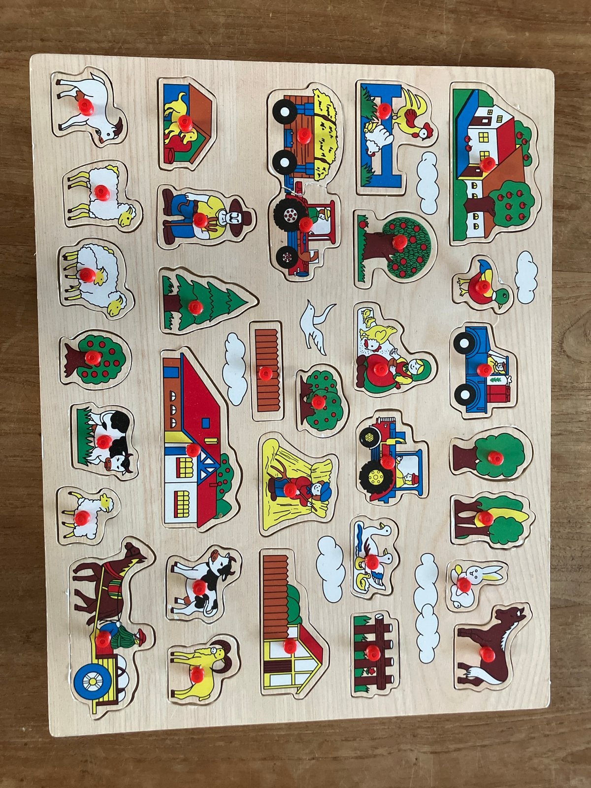 Houten boerderij puzzel - 35x45 cm, Ophalen, 2 tot 4 jaar, Gebruikt, 10 tot 50 stukjes