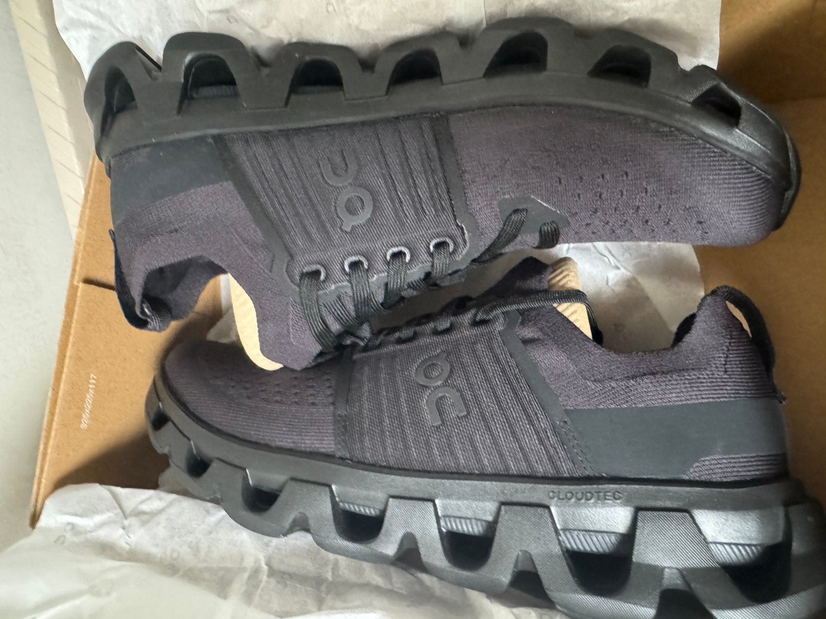 ON Schoenen 100% origineel maat 44 of 42,5, Kleding | Heren, Ophalen of Verzenden, Nieuw, Zwart