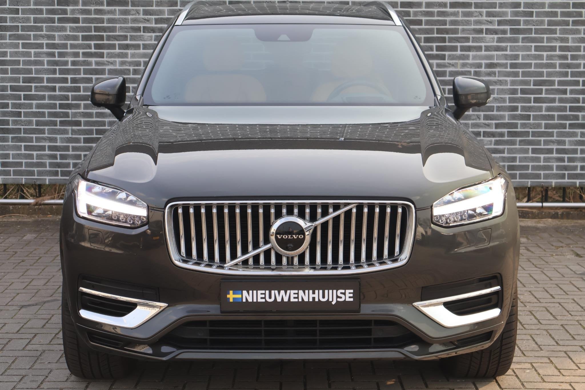 Volvo XC90 2.0 T8 Recharge AWD Inscription | Plug-in Hybrid, Auto's, Automatische klimaatregeling, Gebruikt, Euro 6, 4 cilinders