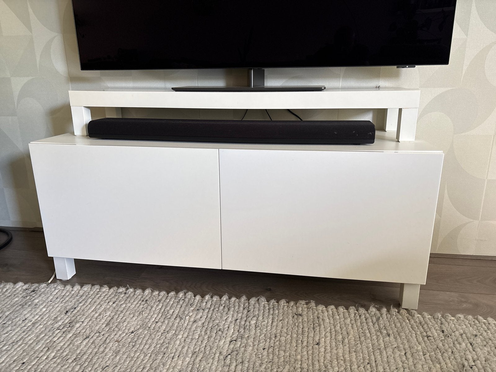 Ikea Besta Witte (TV)kast , zo goed als nieuw, Huis en Inrichting, Kasten | Boekenkasten, Ophalen, 100 tot 150 cm, Zo goed als nieuw
