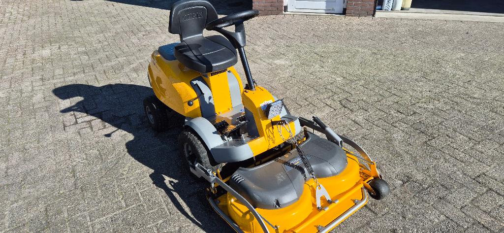 Stiga villa zitmaaier, Ophalen, Gebruikt, 90 tot 120 cm