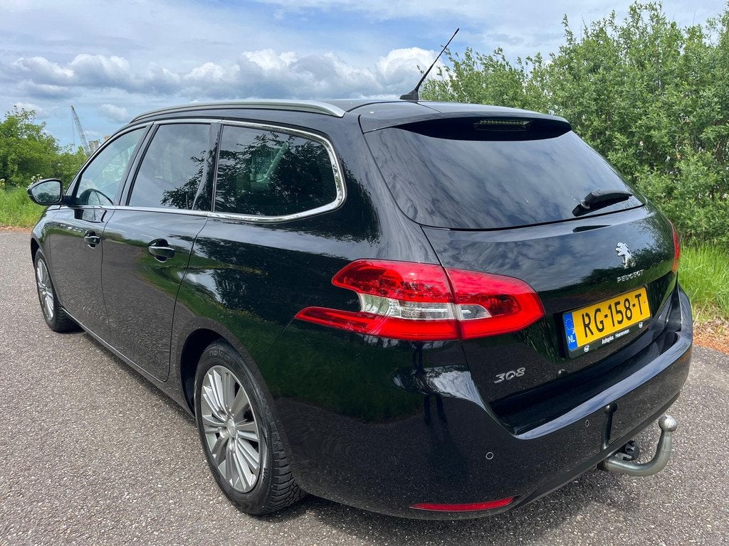 Peugeot 308 SW 1.2 | Automaat | Clima | Cruise | Panodak | T, Auto's, Peugeot, Gebruikt, Euro 6, 1199 cc, 635 kg