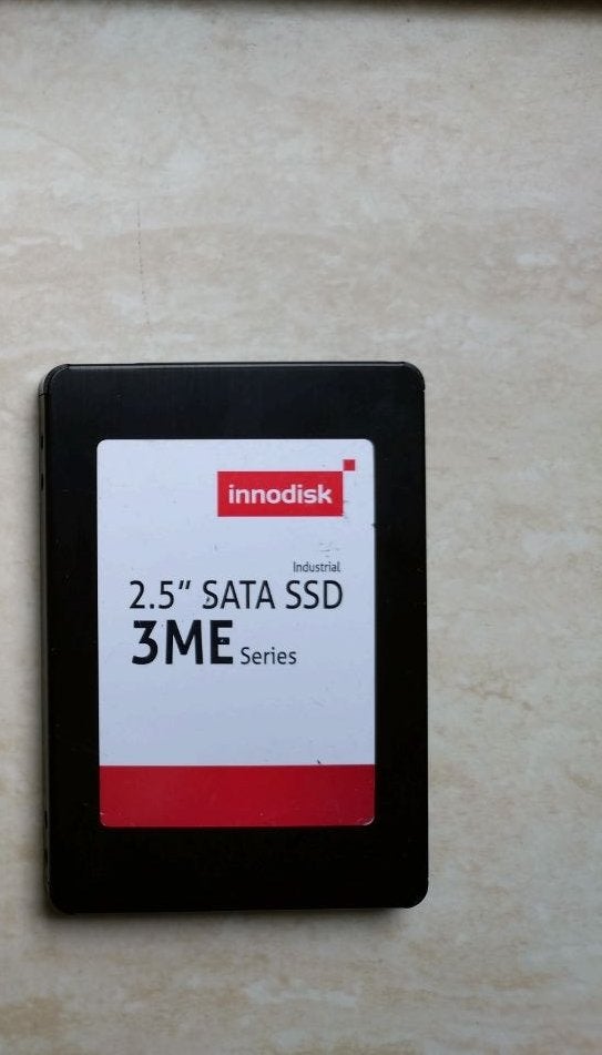 Innodisk 64GB MLC Industriële SSD met SMART en Victoria, Ophalen of Verzenden, Desktop, USB