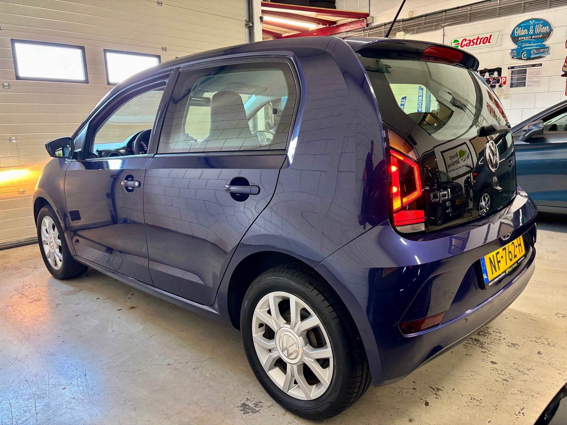 Volkswagen Up! 1.0 BMT move up! Bj.17|Lmv|5-DRS|Airco|Dab !, Stof, Gebruikt, Origineel Nederlands, Handgeschakeld
