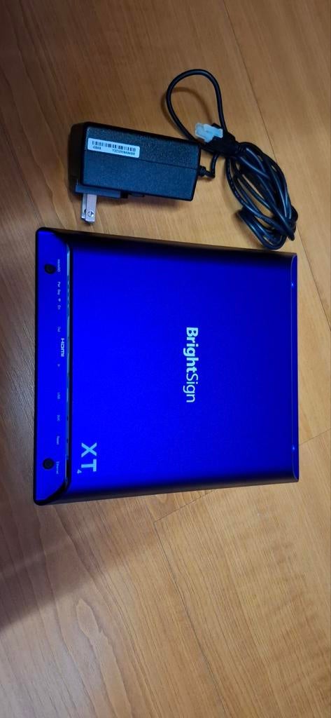 BrightSign XT4 Mediaspeler met adapter XT1144, Audio, Tv en Foto, Mediaspelers, Verzenden, Zo goed als nieuw, HDMI, Zonder harde schijf