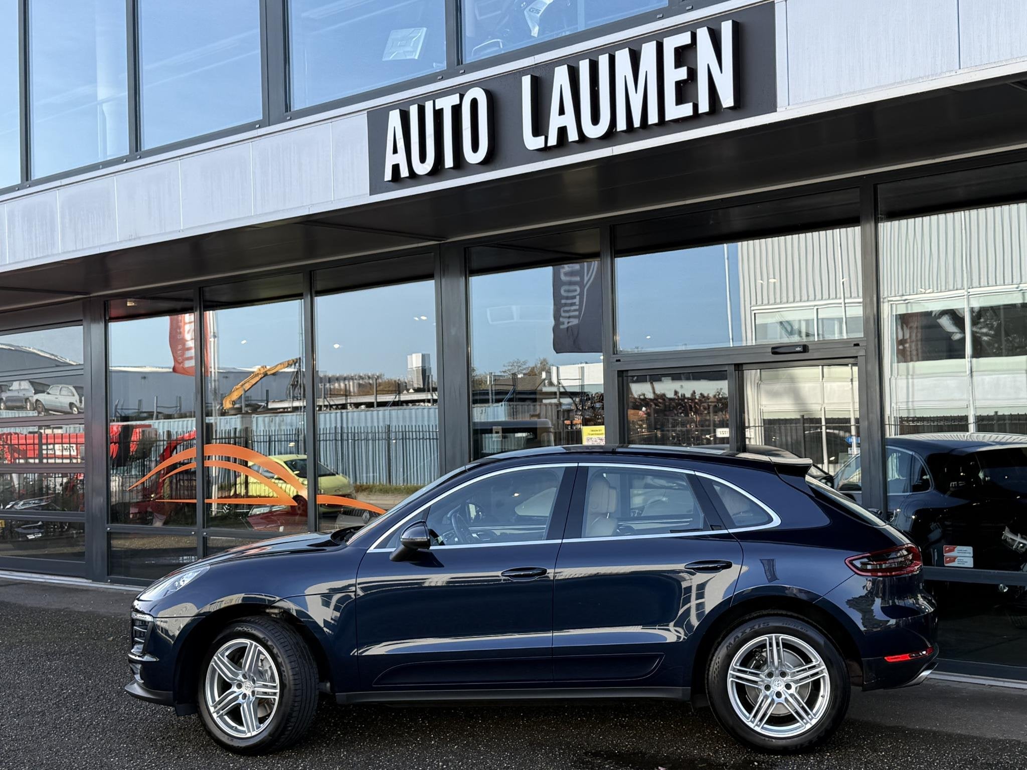 Porsche Macan 2.0 252 PK Trekhaak Automaat Luchtvering Navi, Automaat, Dealer onderhouden, Gebruikt, 4 cilinders