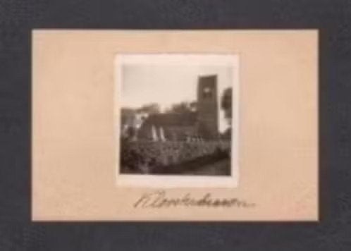 Foto Kloosterburen Kerk Graven Jaren 30., Foto, Ophalen of Verzenden, Zo goed als nieuw, Gebouw