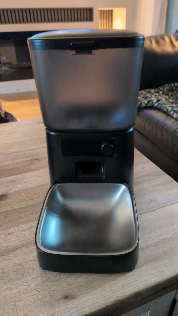 Automatisch voerbak, Ophalen, Automatisch