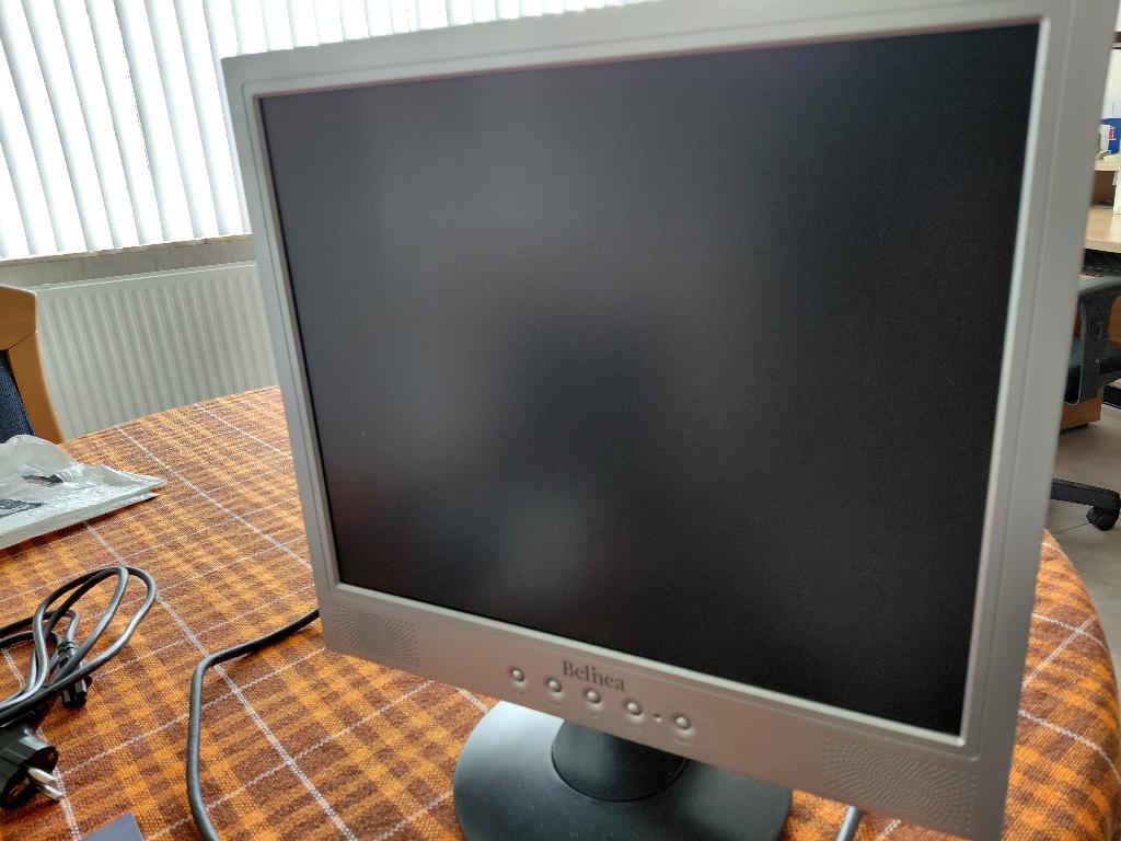 Belinea PC Monitor, Computers en Software, Monitoren, Gebruikt, Overige typen, Overige resoluties, Ingebouwde speakers