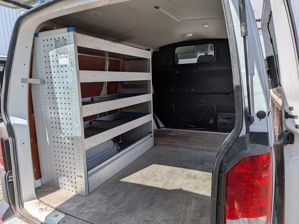 VW-businbouw / bedrijfswageninrichting, Ophalen