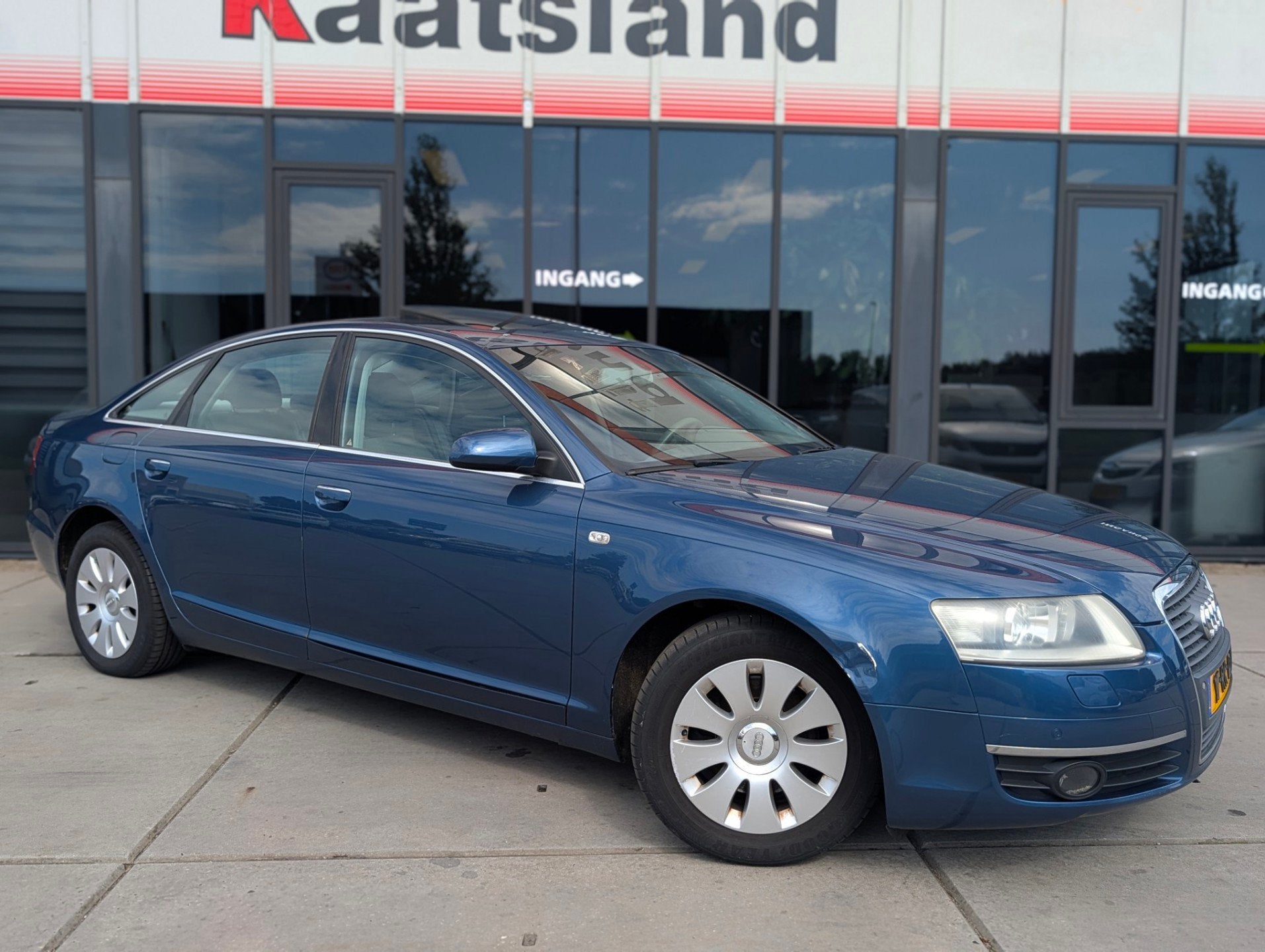 Audi A6 Limousine 2.4 Pro Line Business - Clima - Cruise - N, Auto's, Audi, Voorwielaandrijving, Stof, Gebruikt, Beige