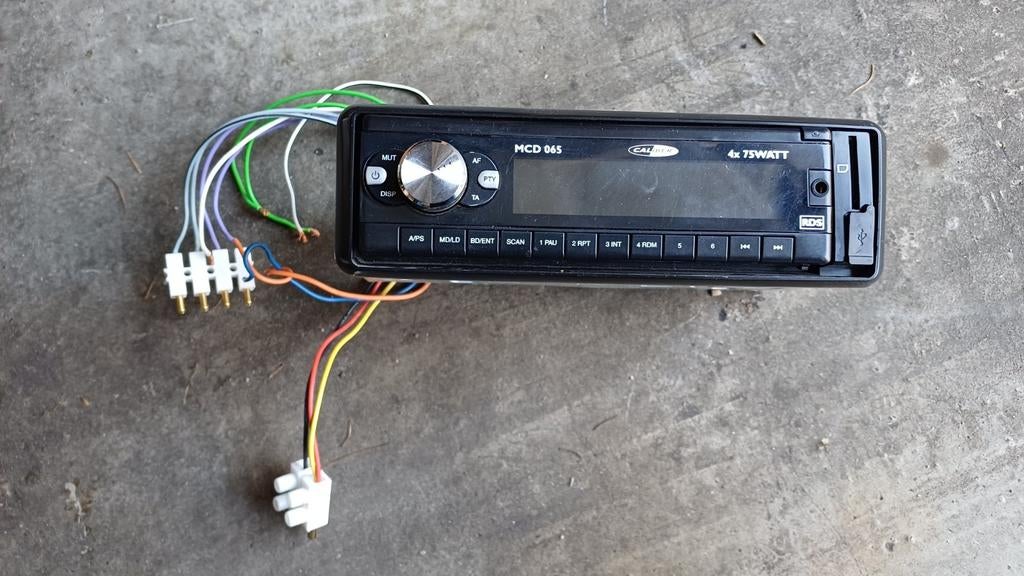 Caliber MCD 065 Autoradio met USB/SD/AUX, Ophalen of Verzenden