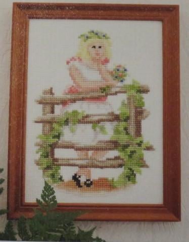 Zweeds borduurpatroon kruissteek meisje bij een hekje, Ophalen of Verzenden, Nieuw, Handborduren, Patroon