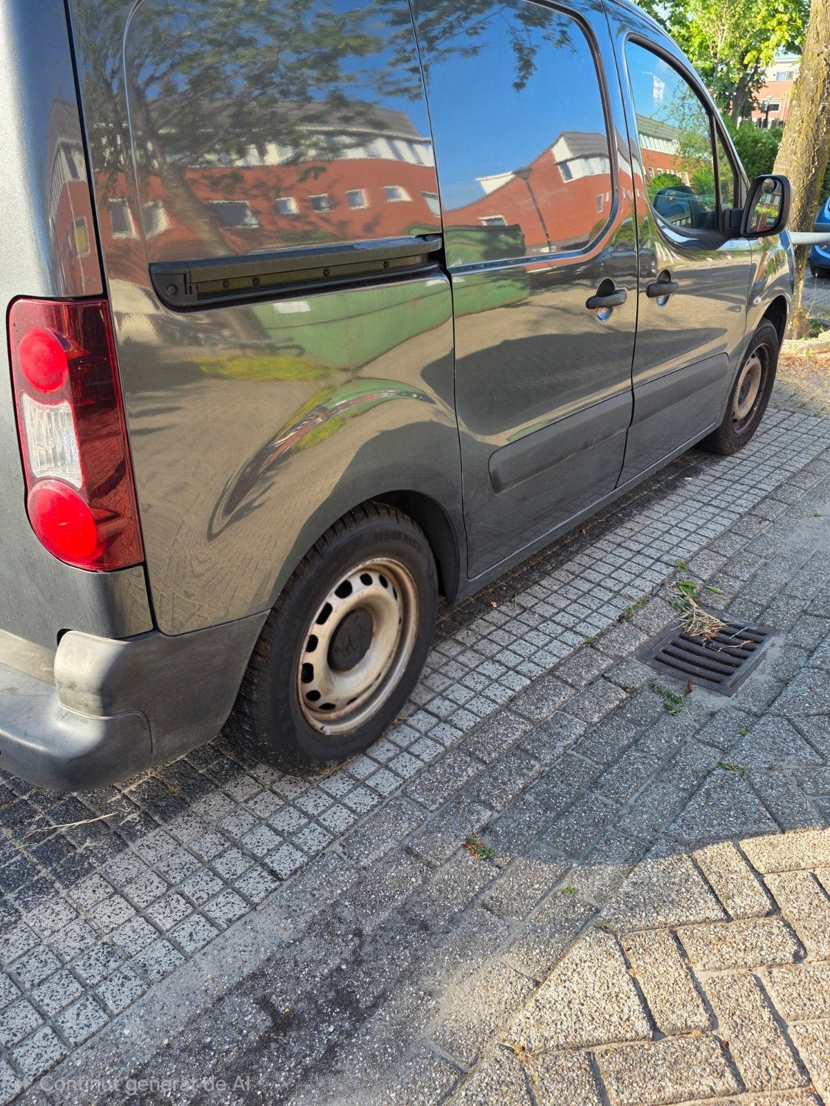 Peugeot Partner New GB 120 L1 1.6 Bluehdi 100pk S&S Etg6, Auto's, Stof, Euro 6, 700 kg, Origineel Nederlands