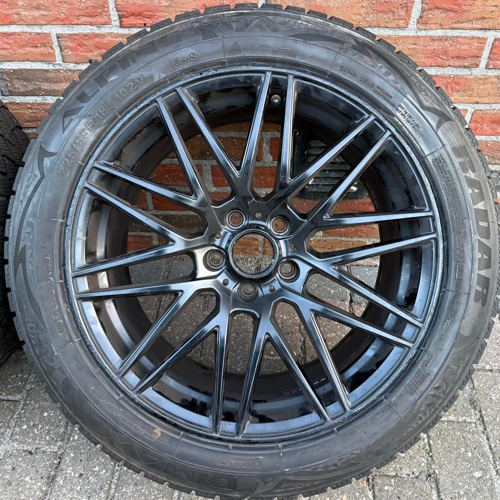 ✅ 18” Vossen Style Audi Velgen + Zeer goede banden 225/55, Auto-onderdelen, Banden en Velgen, 18 inch, Gebruikt, Banden en Velgen