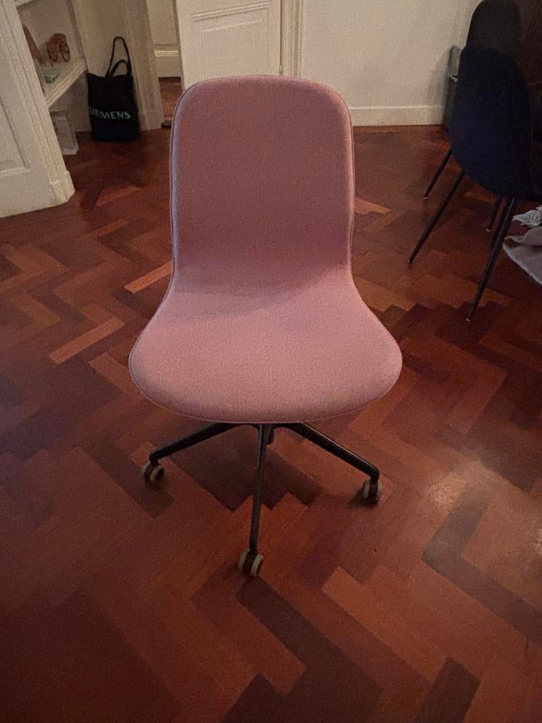 Roze bureaustoel, IKEA Langfjall, Huis en Inrichting, Bureaustoelen, Ophalen, Zo goed als nieuw, Roze, Bureaustoel
