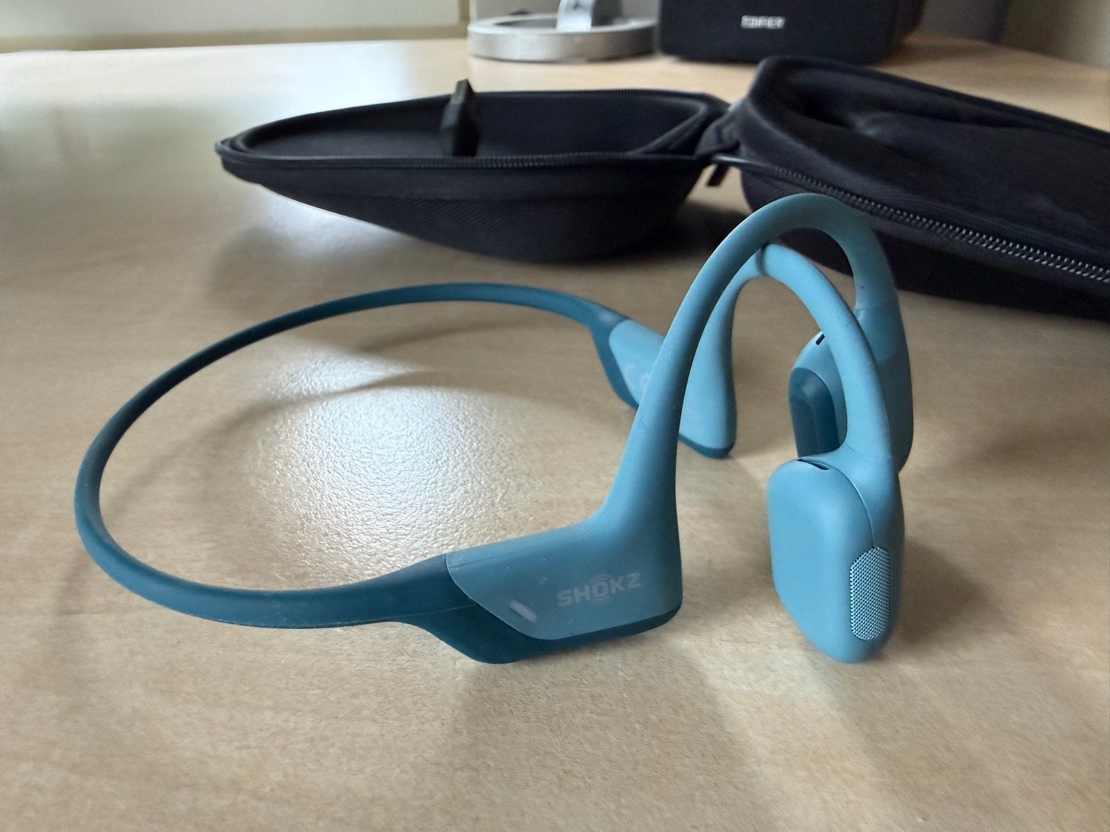 Shokz OpenRun Pro Bone Conduction Koptelefoon, Bluetooth, Bone conduction, Ophalen of Verzenden, Zo goed als nieuw