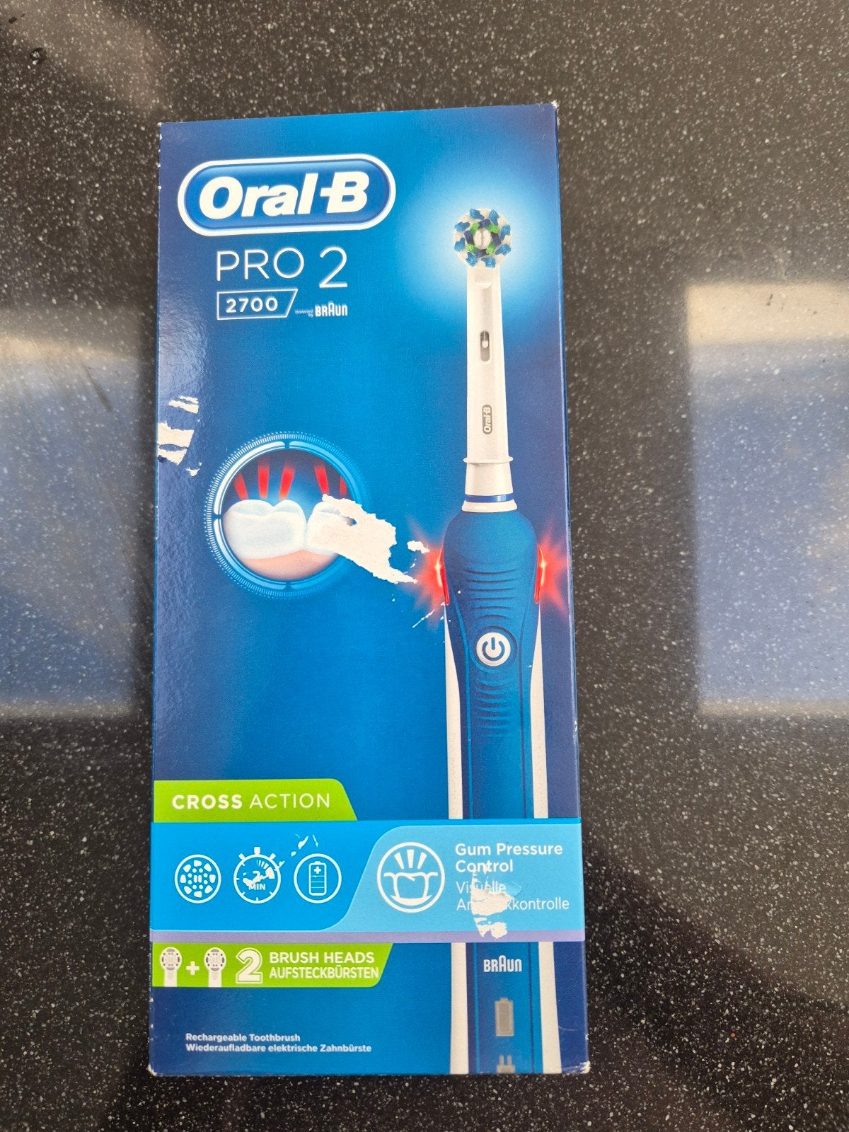 Oral-B Pro 2 2700 Elektrische Tandenborstel, Ophalen of Verzenden, Nieuw, Mondverzorging
