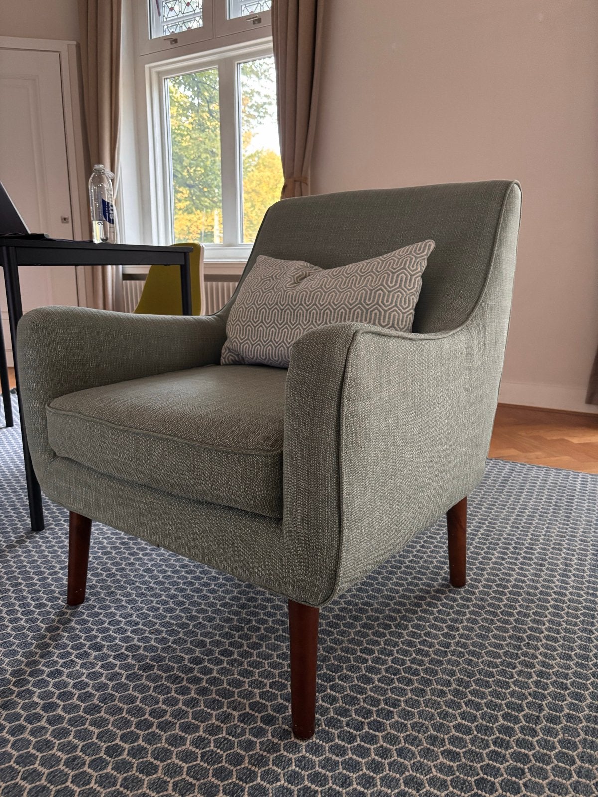 2 identieke fauteuils met bijpassende kussens - uitstekende, Ophalen, Zo goed als nieuw, Stof, 75 tot 100 cm