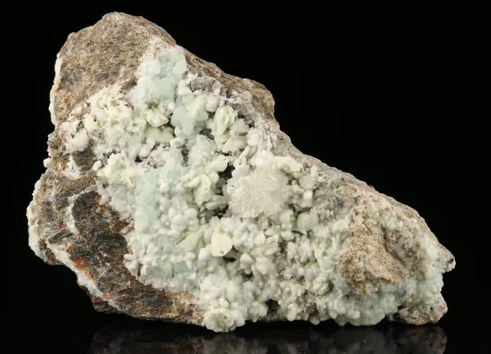 SMITHSONIET + TARBUTTIET + HEMIMORFIET UV! uit Namibië., Ophalen of Verzenden, Mineraal