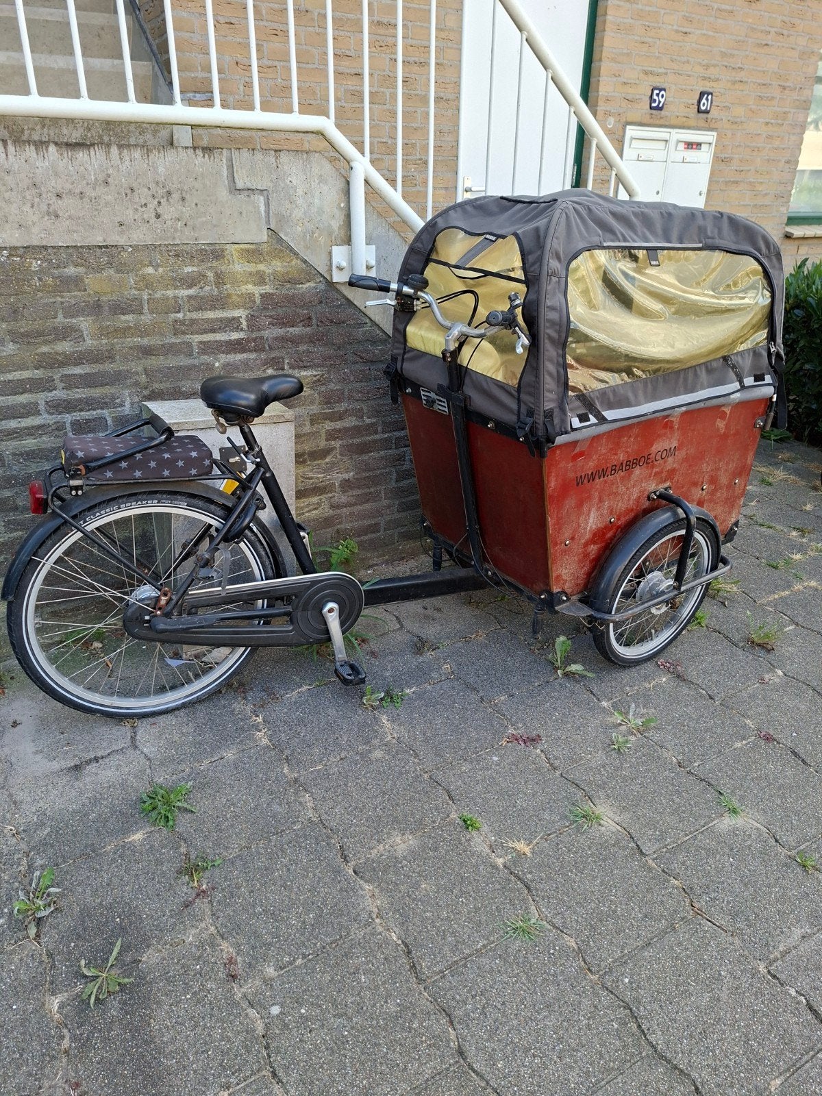 BABBOE BAKFIETS TE KOOP!!, 4 kinderen of meer, Gebruikt, Huif, Ophalen