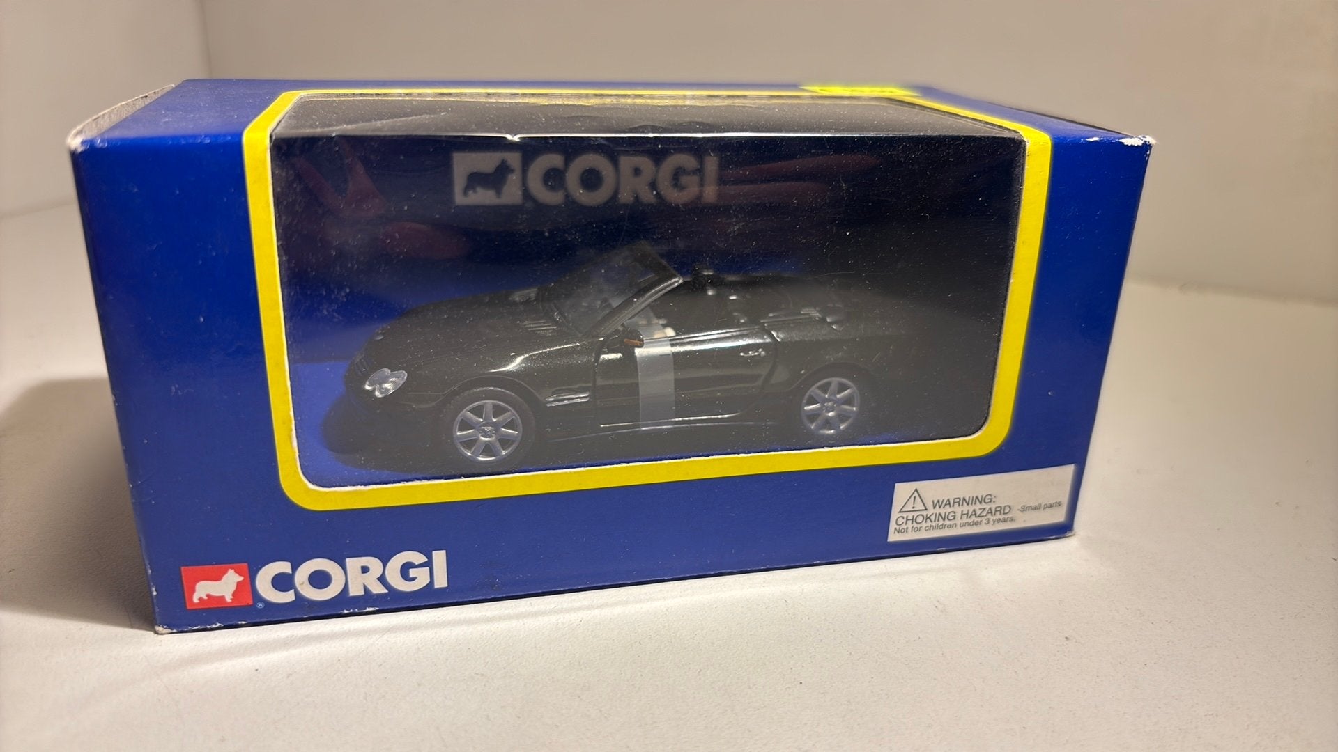 Mercedes benz 500 sl corgi 1.43, Hobby en Vrije tijd, Modelauto's | 1:43, Auto, Ophalen of Verzenden, Corgi, A