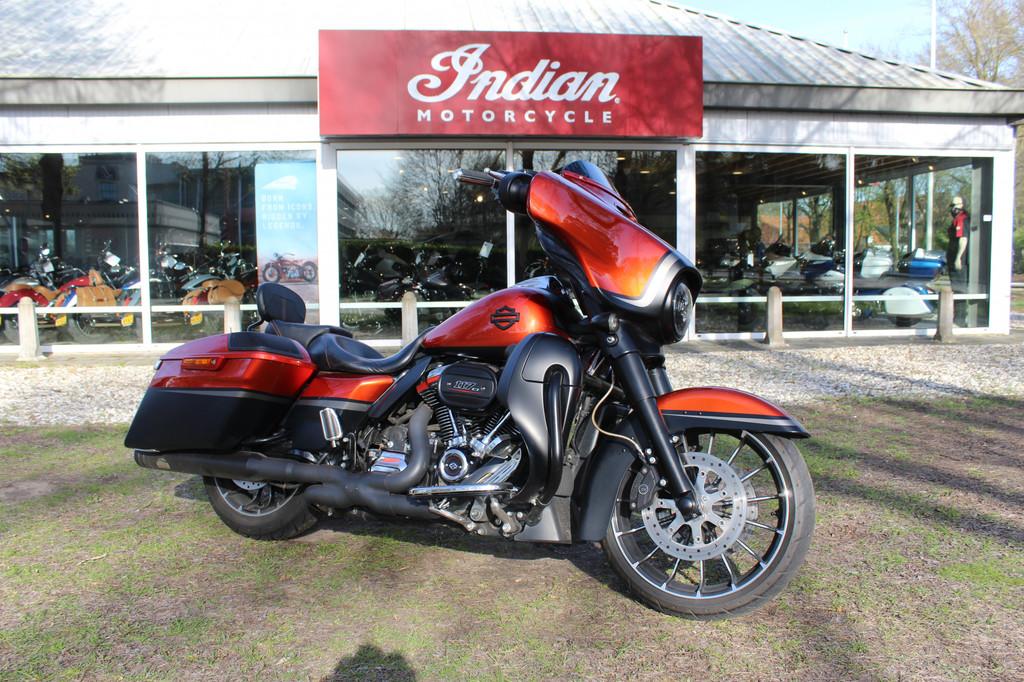 Harley-Davidson Street Glide FLH-X SE Street-Glide CVO, Chopper, Bedrijf, 1923 cc, Meer dan 35 kW