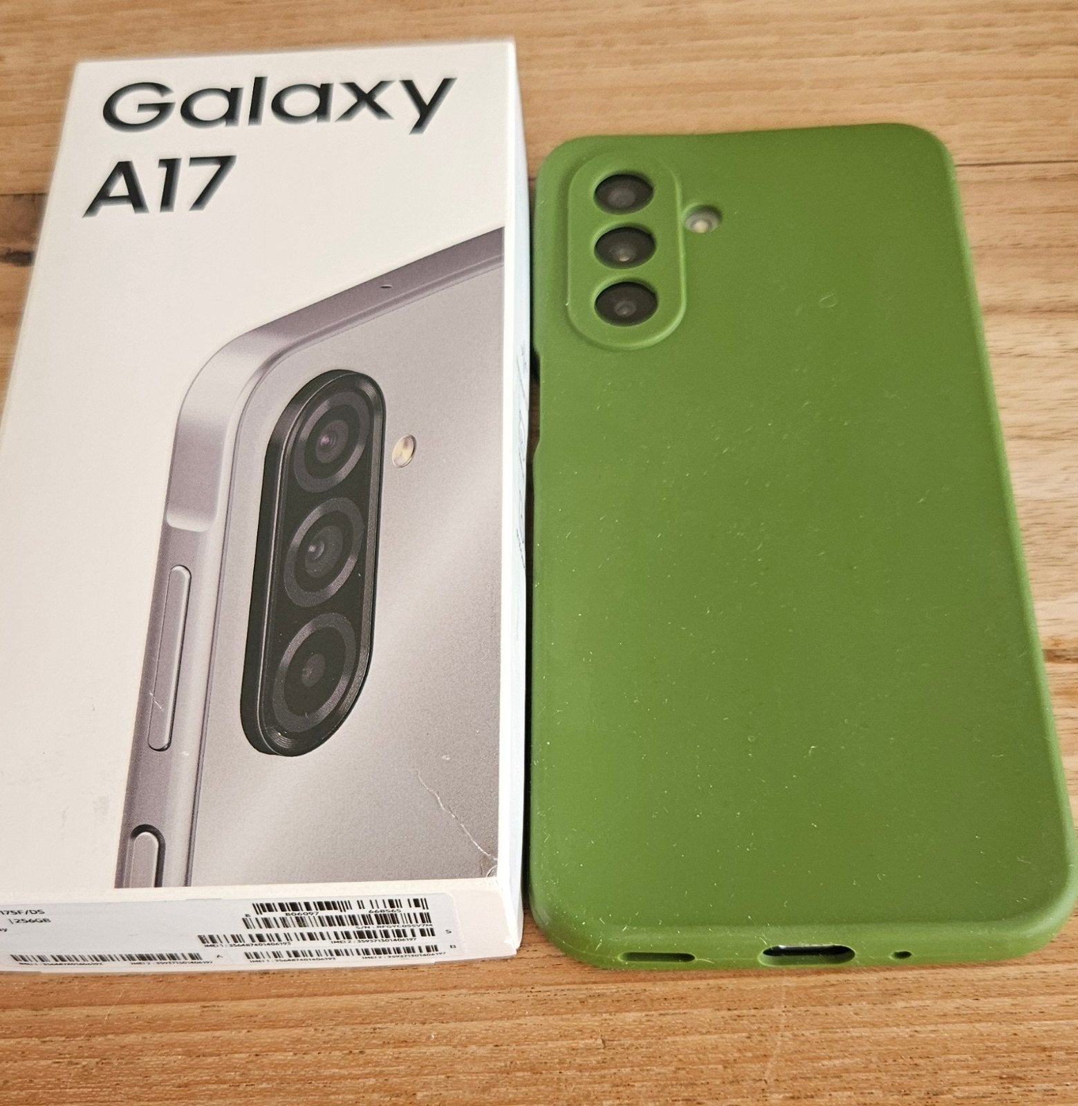 Foto 5 van Samsung Galaxy A17 256GB Grijs -  nieuw