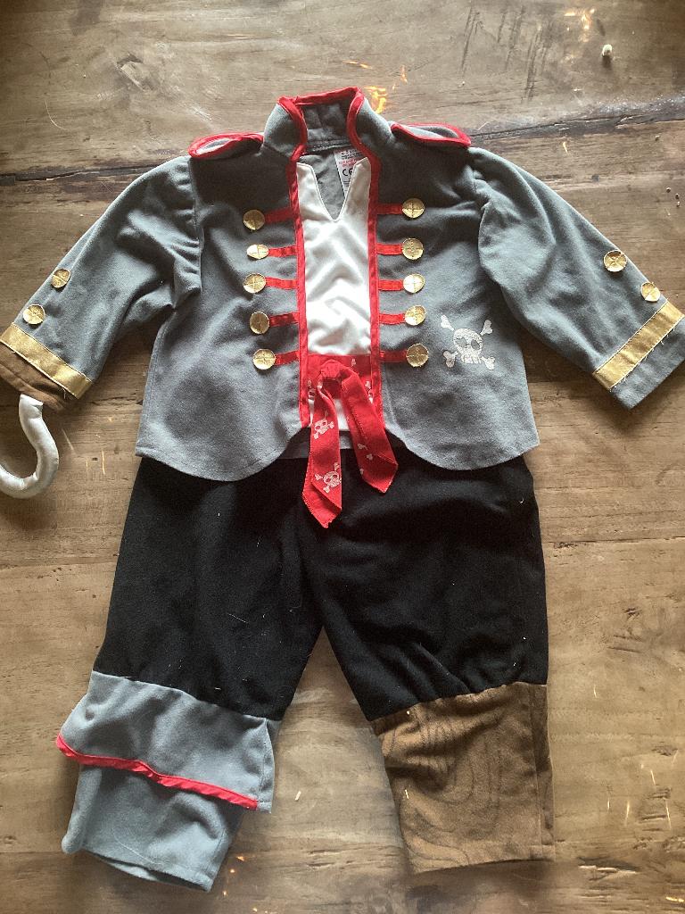 Piratenpakje baby, Kinderen en Baby's, Carnavalskleding en Verkleedspullen, Ophalen of Verzenden, Zo goed als nieuw, 104 of kleiner