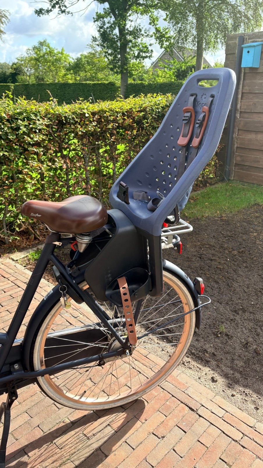 Fietszitje achter Yepp, Ophalen, Zo goed als nieuw, Achterzitje, Voetsteuntjes