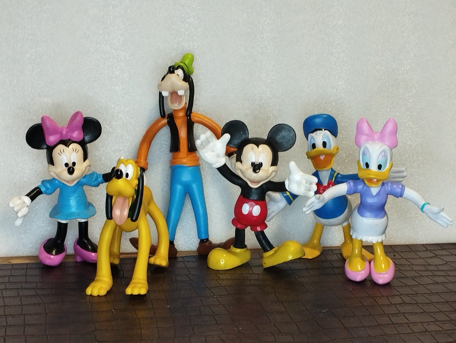 Zes Disney-beeldjes, Verzamelen, Beelden en Beeldjes, Zo goed als nieuw, Ophalen of Verzenden