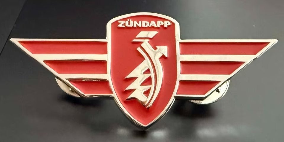 ZUNDAPP logo Pin Rood voor KS 50 100 125 517 CS GT GTS janus, Motoren, Verzenden, Nieuw