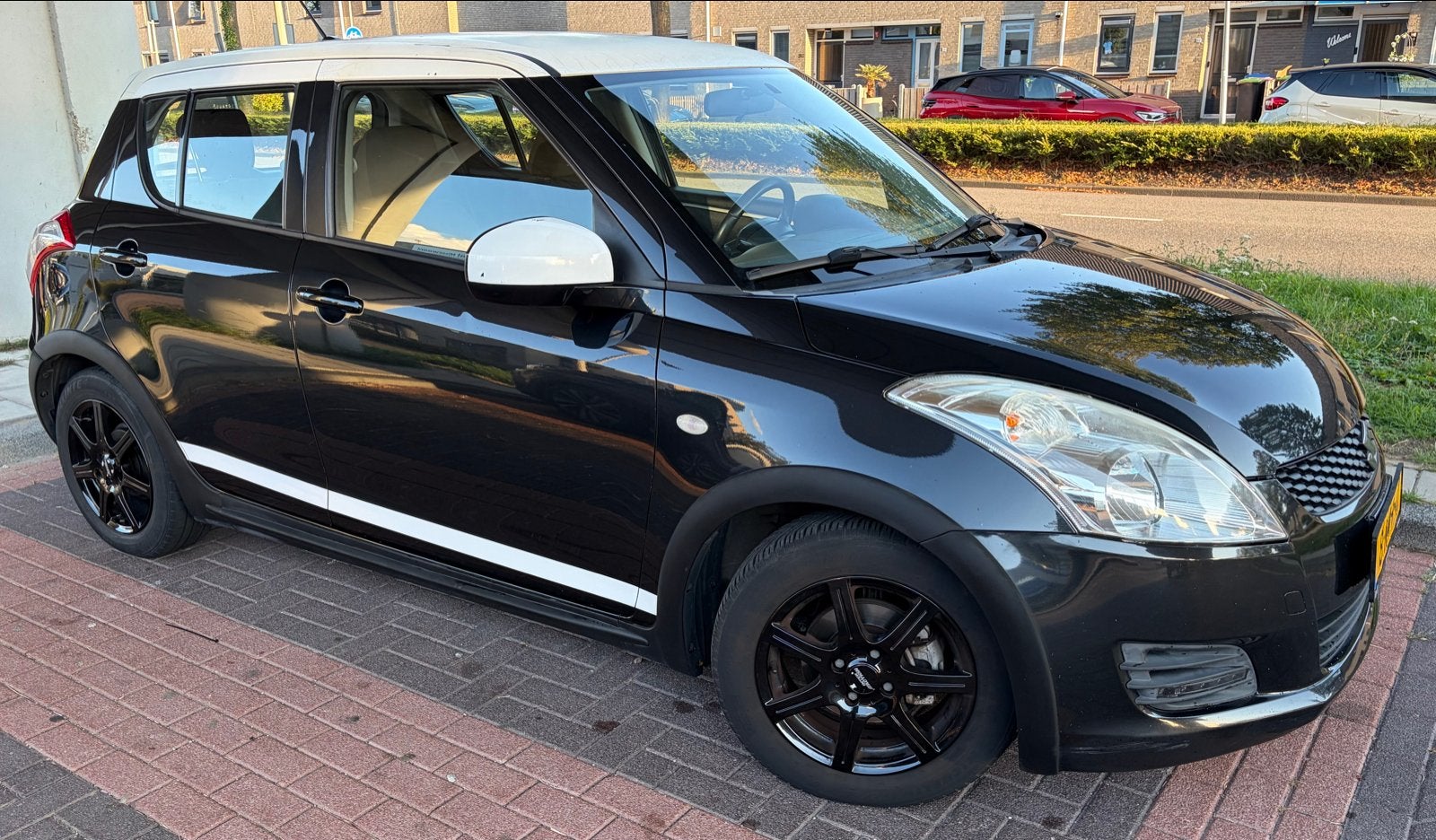 Suzuki Swift 1.2 5-D 2013 Zwart, Auto's, Suzuki, Voorwielaandrijving, Stof, 4 cilinders, 400 kg