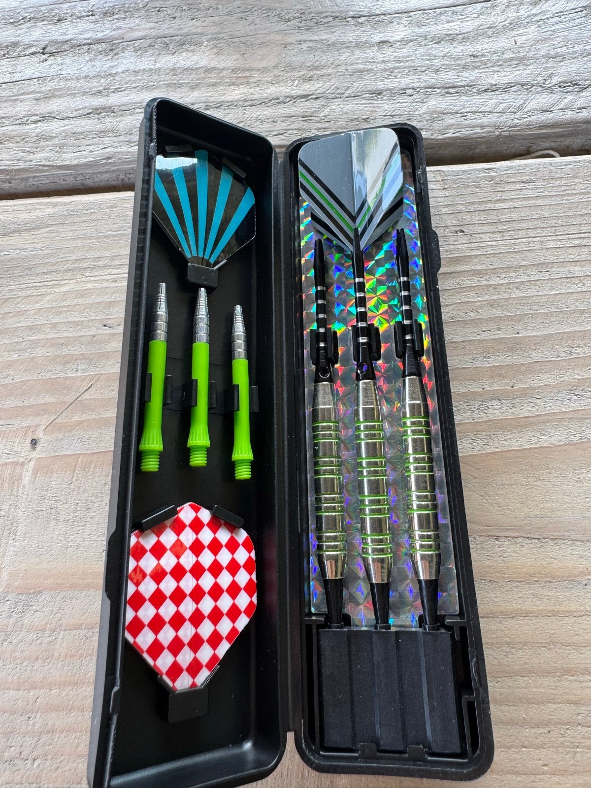 Active Touch Dartpijlen softdarts Set met Opbergdoos, Sport en Fitness, Ophalen of Verzenden, Gebruikt, Pijlen