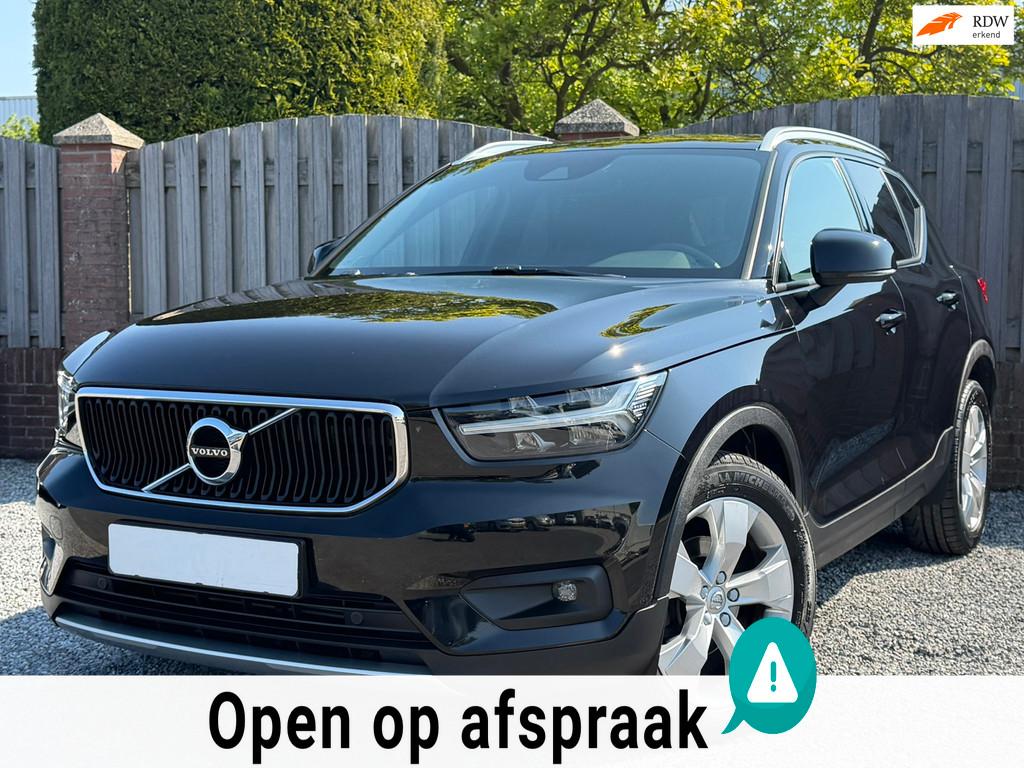 Volvo XC40 1.5 T2 Momentum STOELSTUUR VERWARMING P-CAMRA E-K, Auto's, Volvo, Stof, Gebruikt, Zwart, 129 pk